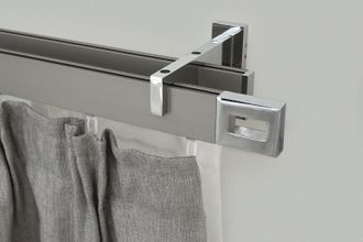 Garesa Gardinenstange »FLAT« 2 läufig-läufig Wunschmasslänge Rechteckprofil, Wandmontage, perfekter Lauf, modern, verlängerbar