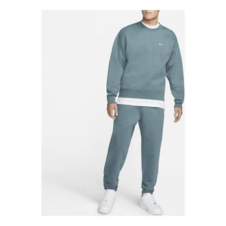 Nike Mens Nike Lab Fleece Crew Solid Color Plush Stay Warm Sports Round Neck Pullover Dark Green DA0318-387