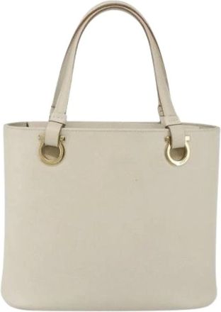 Ferragamo Pre-owned Handbags, female, White, Size: ONE SIZE Pre-owned Leather Handbag