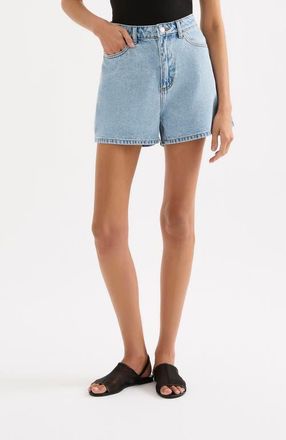 Nude Lucy Mom Short in 90S Blue Wash at Nordstrom, Size 27