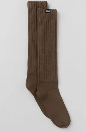 Alo | Scrunch Socks in Espresso, Size: Medium