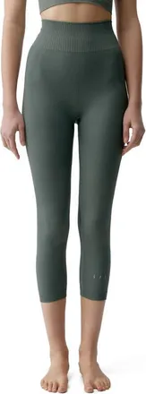Born Living Yoga Eris Seamless Capri Sports Legging in Tea at Nordstrom, Size Medium