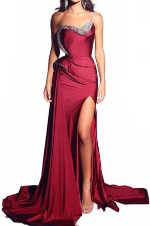 Portia & Scarlett Jeweled Foldover Prom Gown In Red