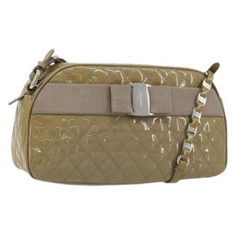 Ferragamo Pre-owned Cross Body Bags, female, Beige, Size: ONE SIZE Pre-owned Patent Leather Shoulder Bag