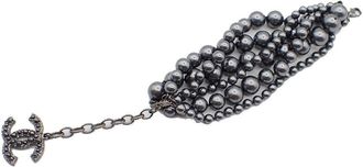Chanel Cc Charm Bracelet Faux Pearls And Metal _Plated Bracelet Jewelry (Pre-Owned)