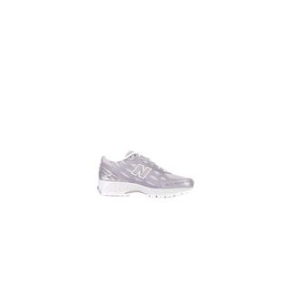 New Balance Sneakers, female, Gray, 5 UK, Silver Trainers Recommended Size Up
