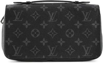 Louis Vuitton Pre-owned Clutches, female, Black, Size: ONE SIZE Pre-owned Canvas Clutch