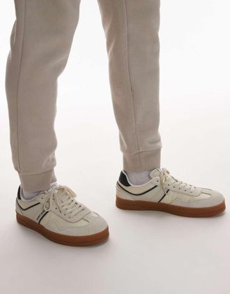 Tommy Jeans Grenwich sneakers in white and brown