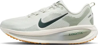Nike Mens Vomero 18 Road Running Shoes in Grey | HM6803-020