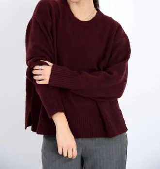 RD Style Waverly Long Sleeve Crew Neck Sweater In Maroon