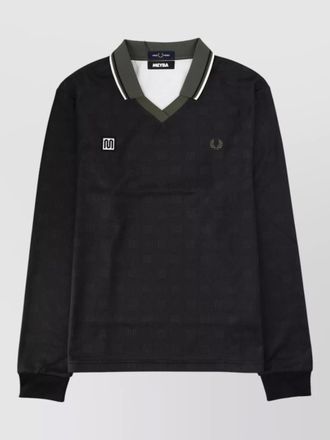 Fred Perry contrast collar v neck knit sweater