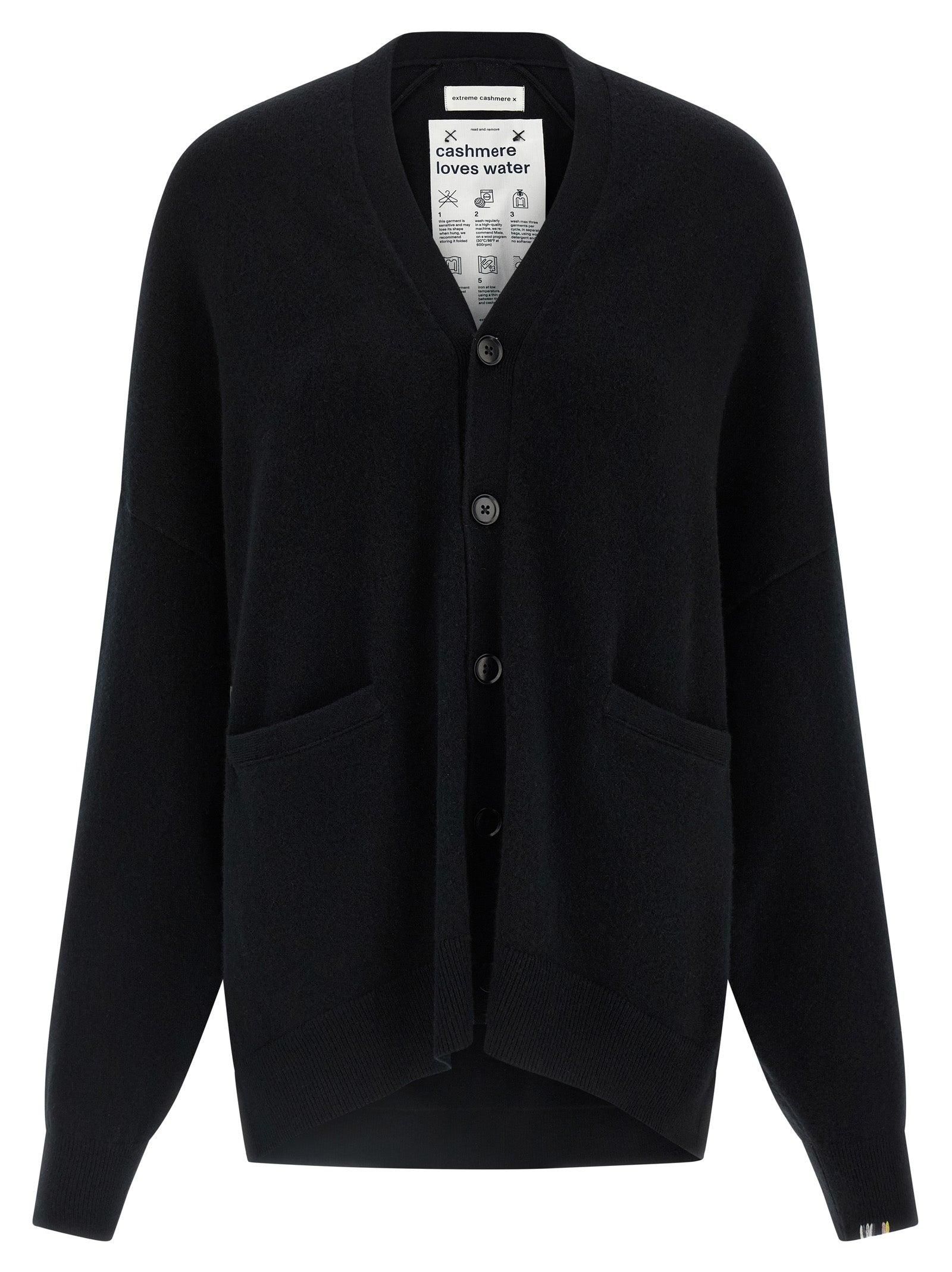 大幅値下げExtreme Cashmere　n°24 tokio カーディガン extreme cashmere cardigan buttons oversized – 24 tokio