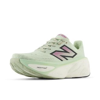 New Balance Womens Fresh Foam X More V5, Natural Mint/Purple Fuchsia/Black, 7 X-Wide