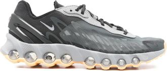 Nike Air Max DN8 QS - Heren - Hardloopschoenen - Grijs - 40 1/2 EU - Fitness