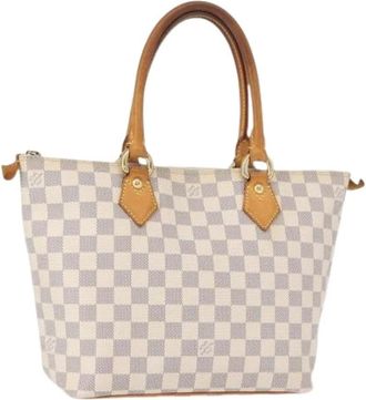 Louis Vuitton Pre-owned Handbags, female, White, Size: ONE SIZE Pre-owned Canvas Handbag