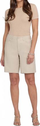 NYDJ Stretch Linen Five-Pocket Bermuda Shorts In Feather