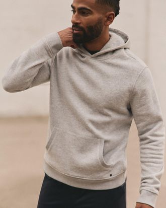 Vuori Clothing Seaside Pullover Hoodie | Light Heather Grey | Medium