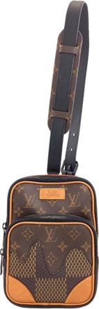 Louis Vuitton Monogram Monogram Sling Bag (Pre-Owned)
