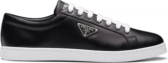 Prada Brushed leather low-top sneakers - men - Calf Leather/Calf Leather/Rubber - 7.5 - Black