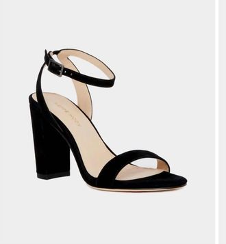 Pelle Moda Womens Zia Suede Block Heels In Black Kid Suede