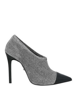 Schutz Pumps