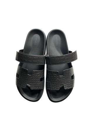 Herm&egrave;s Graphite Matte Mississippiensis Alligator Chypre Sandals Size 43