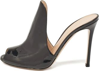 Gianvito Rossi Mules in pelle verniciata - Nero