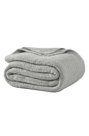 Sunday Citizen Snug Microfiber Blanket in Cloud Grey at Nordstrom, Size Queen