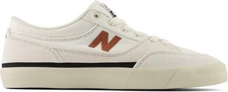 New Balance Unisexo NB Numeric Franky Villani 417 Low en Blanco/Negro, Gamuza/Malla, Talla 41.5
