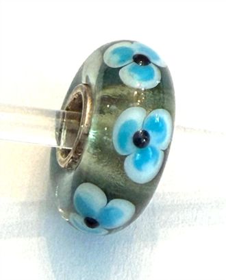 Trollbeads Womens Universal Charm Bead In Unique Light Green/blue Flowers/black Dots
