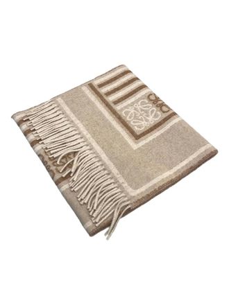 Loewe logo-pattern fringed scarf - Neutrals
