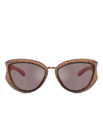 Diesel Zonnebril met vlinder montuur - Beige