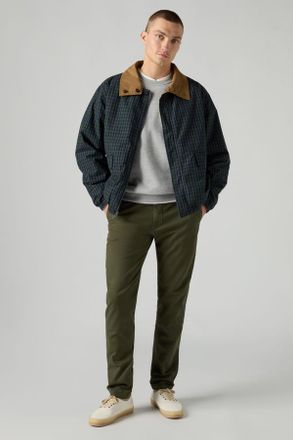 Levi's 205 Slim Lightweight Chino - Hombre - 28X32 - Verde / Forest Night S Twill