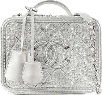 Chanel 2016-2017 medium Caviar CC Filigree toilettas tas - Zilver