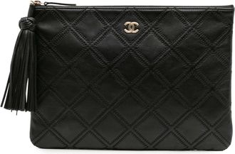 Chanel Pre-owned Womens Quilted Leather Clutch With Tassel - Black - One Size