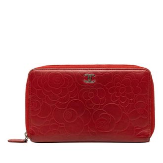 Chanel Red Color Leather Long Wallet (Bi-Fold) (Pre-Owned)