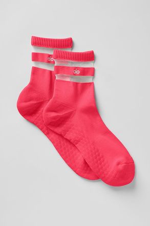 Alo | Womens Pulse Grip Socks in Candy Red, Size: S/M (5-7.5)