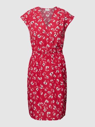 Ichi Knielanges Kleid mit Allover-Muster Modell Bruce in Kirsche, Gr&ouml;&szlig;e XS