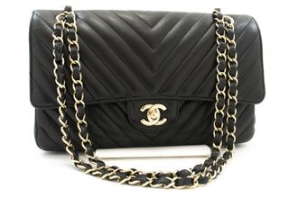 Chanel Timeless - Classic Double Flap Chevron Lambskin Black Leather Handbag (Pre-Owned)