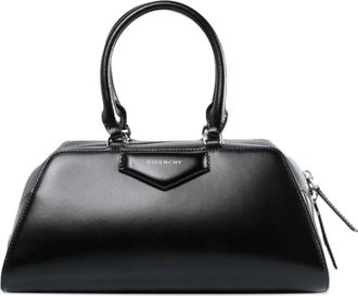 Givenchy Zwarte Leren Stijlvolle Tas - Dames - Handtassen - Zwart - ONE Size - Tassen