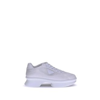 Prada Schoenen, Dames, Paars, 38 EU, Leer, Leren sneakers met gebeeldhouwde zool