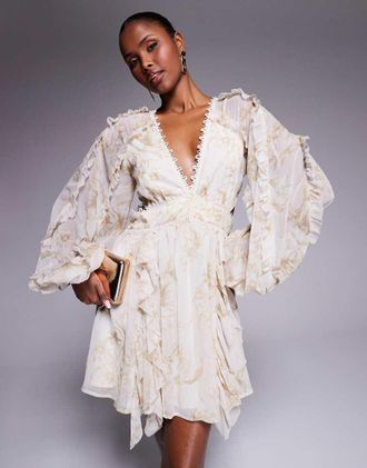 Asos Vestito corto con stampa a fiori, inserto in pizzo con volant e cut-out-Multicolore