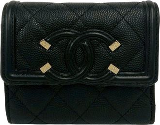 Chanel Black Grained Calfskin Wallet (Tri-Fold) (Pre-Owned)