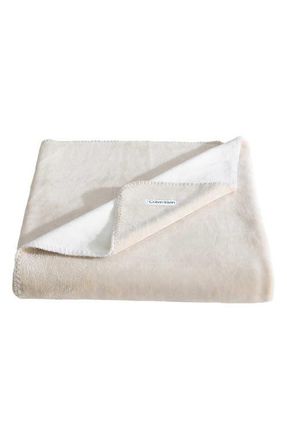 Calvin Klein Home Modern Reversible Throw Blanket in Light Beige at Nordstrom