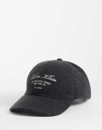 Calvin Klein Cappellino in feltro grigio antracite con scritta del logo-Nero