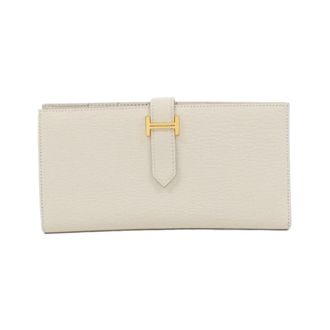 Herm&egrave;s White Chevre Leather Long Wallet (Bi-Fold) (Pre-Owned)