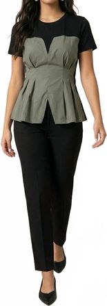 Gracia Short Sleeves Pull-On Top In Black/ Green