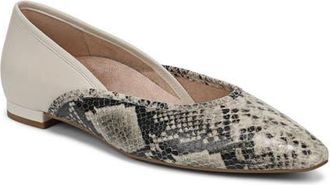 Vionic Gracia Flat in Cream Snake at Nordstrom, Size 8.5