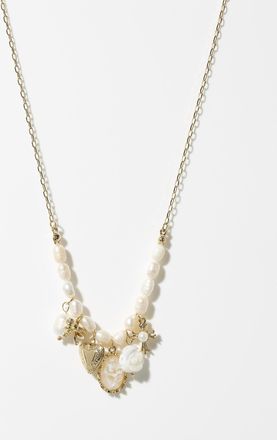 Simons Womens Romantic charm and pearl chain