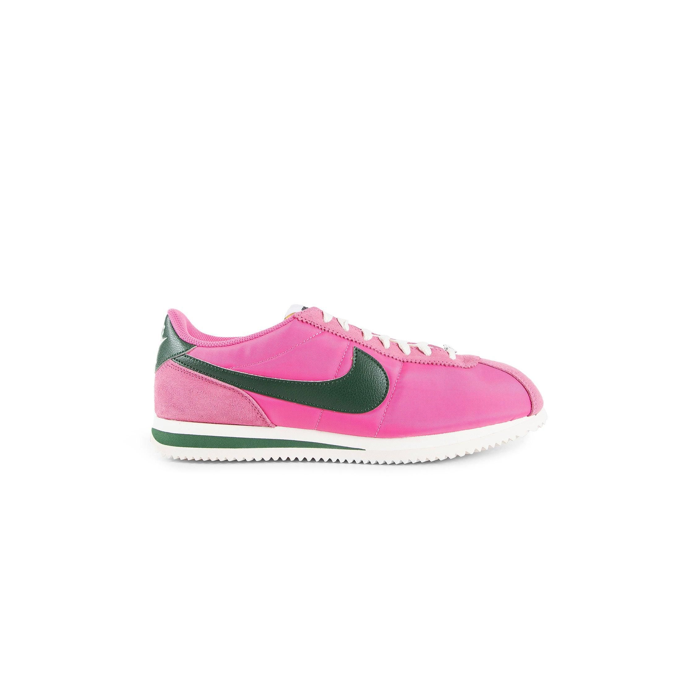 Schuhe in Pink von Nike bis zu −50% Stylight